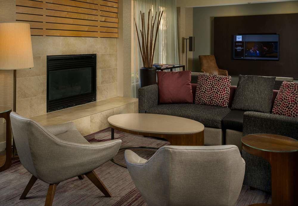Courtyard By Marriott New Haven Orange Hotel Exterior foto