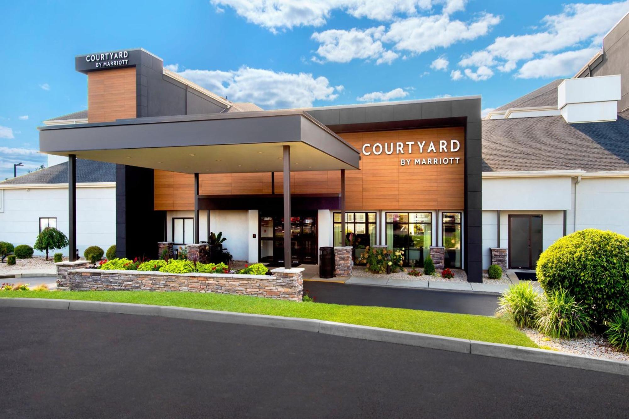 Courtyard By Marriott New Haven Orange Hotel Exterior foto